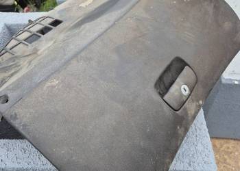 schowek Passat b5