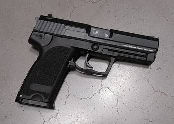 Pistolet wiatrówka H&K Heckler&Koch USP blowback 4,5 mm BB CO2 (054-020)