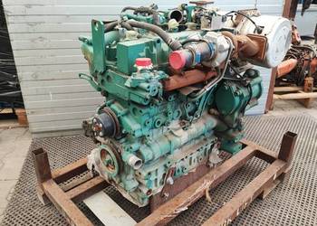 Silnik Kuboty  4-cylindrowy