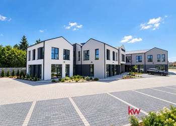 Lokal 38.1m2 Plewiska Kminkowa