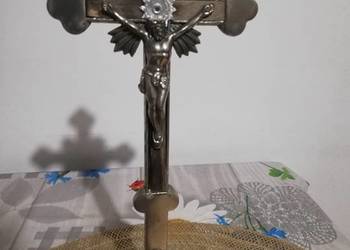 Stary krucyfiks stojący ARS Christiana PRL 29 cm metal drewno