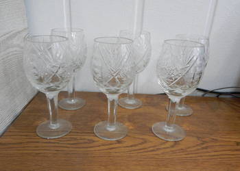 Kieliszki kryształowe komplet zestaw 6 szt PRL piękne zdobione Kieliszki kryształowe komplet zestaw 6 szt PRL piękne zdobione