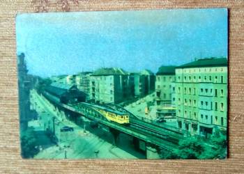 BERLIN - SCHONHAUSER ALLEE W DZIELNICY PRENZLAUER BERG