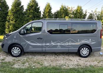 Vivaro 9 osobowe
