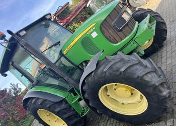 Ciągnik John Deere 5090M