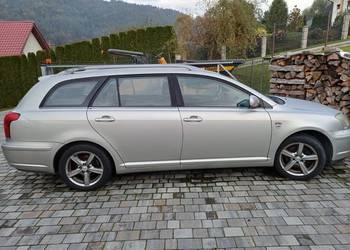 Do sprzedania Toyota Avensis combi 2003r 2l D4D 320000km klimatyzacja