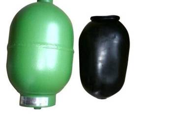 Hydroakumulator do Bisona  - regeneracja