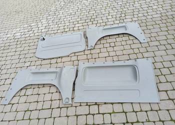 boczki tapicerka paki tył tylnej Opel Vivaro A Trafic II Krótki Komplet