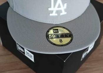 Czapka z daszkiem New Era MLB BASIC 59FIFTY 8 / 63,5 cm