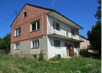 Dom jednorodzinny z potencjałem z dużą działką 30a