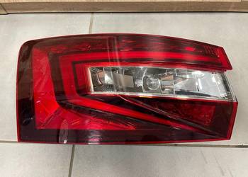 Skoda Superb III lampa tył lewa sedan