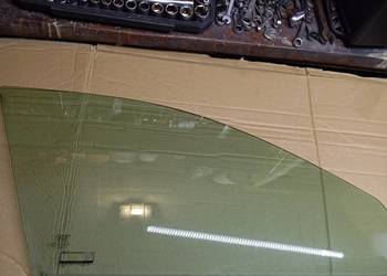 Szyba prawy przód Volvo S60