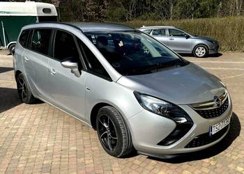 Opel Zafira Tourer 2016 1.4 Turbo 7os  - 2 letni Gaz