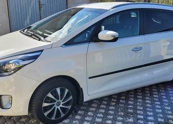 Sprzedam Kia Kia Carens IV z 2014 roku z silnikiem 1.6