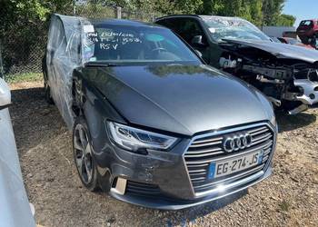 AUDI A3 3 1.4 TFSi COD 150 S-Line EG274