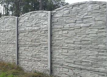 Płyta ogrodzeniowa, betonowa. Pozostałe 4 sztuki środkowe.