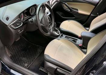 Astra sports tourer 1.4 150 km automat Navi elite