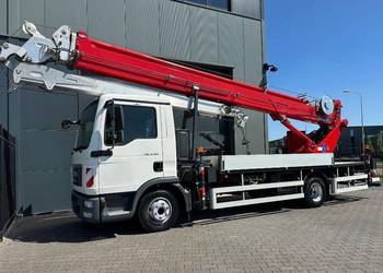 Żuraw budowlany dźwig budowlany BÖCKER AK 35/3000