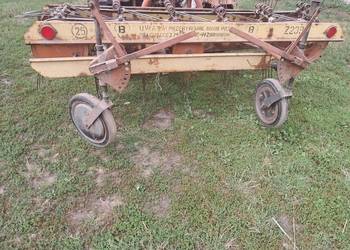 Przetrząsarka taśmowa