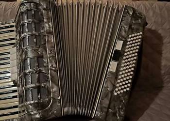 Sprzedam akordeon kLINGENTHAL