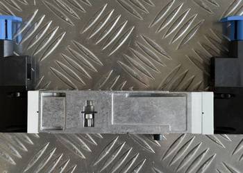 Płyta regulatora ciśnienia Festo VABF-S4-1-R4C2-C-10 540166 VTSA 10 bar