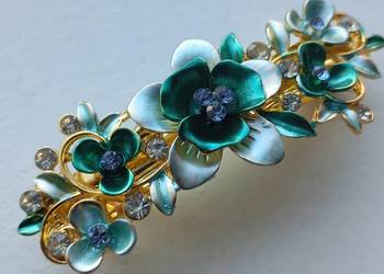 Śliczna spinka do włosów