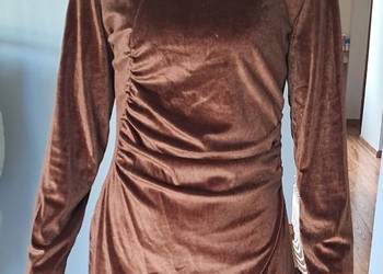 nowa brązowa sukienka w rozmiarze M brak metki
