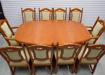 stół rozkładany i10 krzeseł