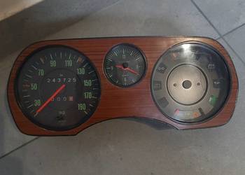 Licznik Volkswagen Passat B1 z zegarkiem