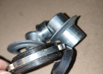 Wkrętka Nakrętka Tulejki Koła Dniepr MT K650 K750 Ural