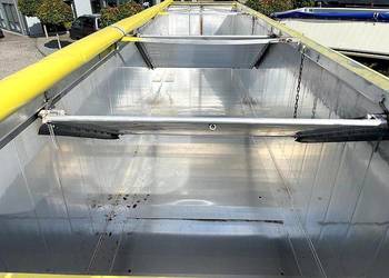 . Naczepa Wywrotka z wydmuchem dmuchawa