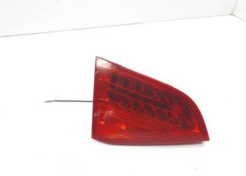 LAMPA W KLAPE LEWA AUDI A4 B8 8K9945093B