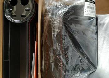 Schowek samochodowy szczelinowy lewy + prawy z ładowarką