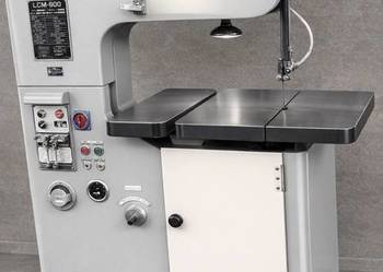 Piła taśmowa, pionowa LCM-600 ze zgrzewarką