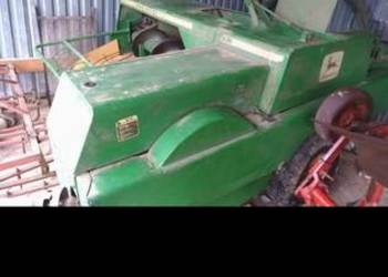 Prasa kostkującą John Deere 336 Prasa kostkującą John Deere 336