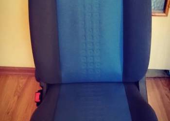 SPRZEDAM FOTEL OD KIEROWCY DO FIATA PANDY II. ROK 2012.MONTAŻ FOTELA GRATIS