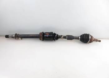 PÓŁOŚ PRAWA PRZEDNIA TOYOTA AVENSIS II T25 2.2 D-CAT