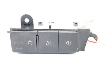 WŁĄCZNIK ŚWIATEŁ SKODA OCTAVIA IV 5E4941501A PRZYCISK