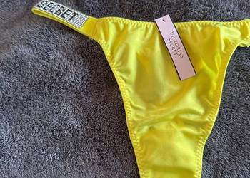 Stringi Victoria's Secret