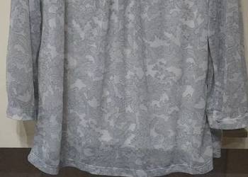 Bluzka w kolorze gołębim we wzory - Firmy H&M .