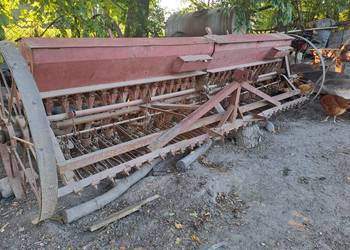 Siewnik Konny do traktora