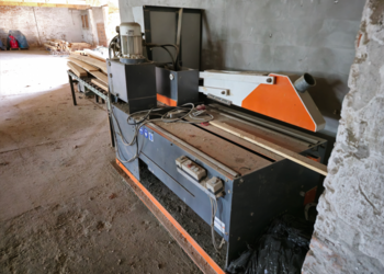 Piła kapująca poprzeczna hydrauliczna do drewna + stół rolkowy 3 m