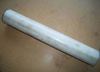 wałek poliamid 62 mm długość 400