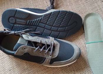 Buty sportowe Wojas r. 41 42 44