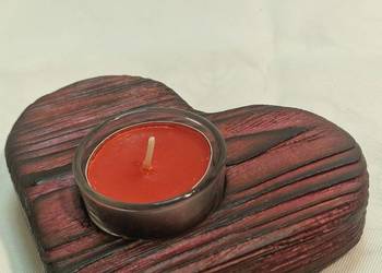 Świecznik drewniany serce purpurowy na tealight Romy No. 13