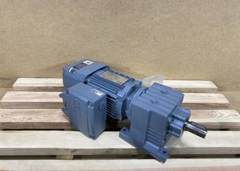motoreduktor / przekładnia 0,37kW 23obr. 3fazowy HAMULEC SEW