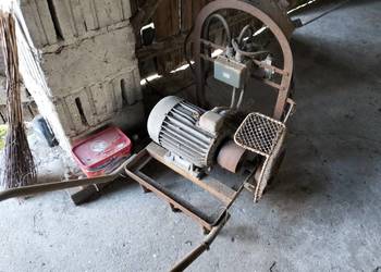Silnik elektryczny 7,5 kW na wózku