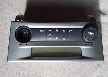 Panel klimatyzacji Renault 8200264425-C