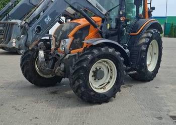 ciągnik rolniczy valtra N143