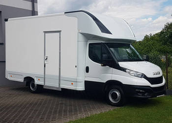 Iveco Daily KONTENER NISKOPODŁOGOWY 4,43x2,23x2,42 SKLEP BAR FOODTRUCK KAM…